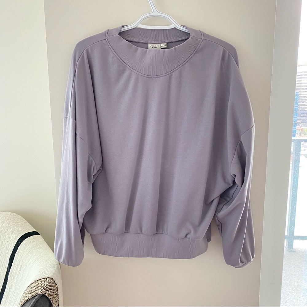 ONLY lilac sweatshirt